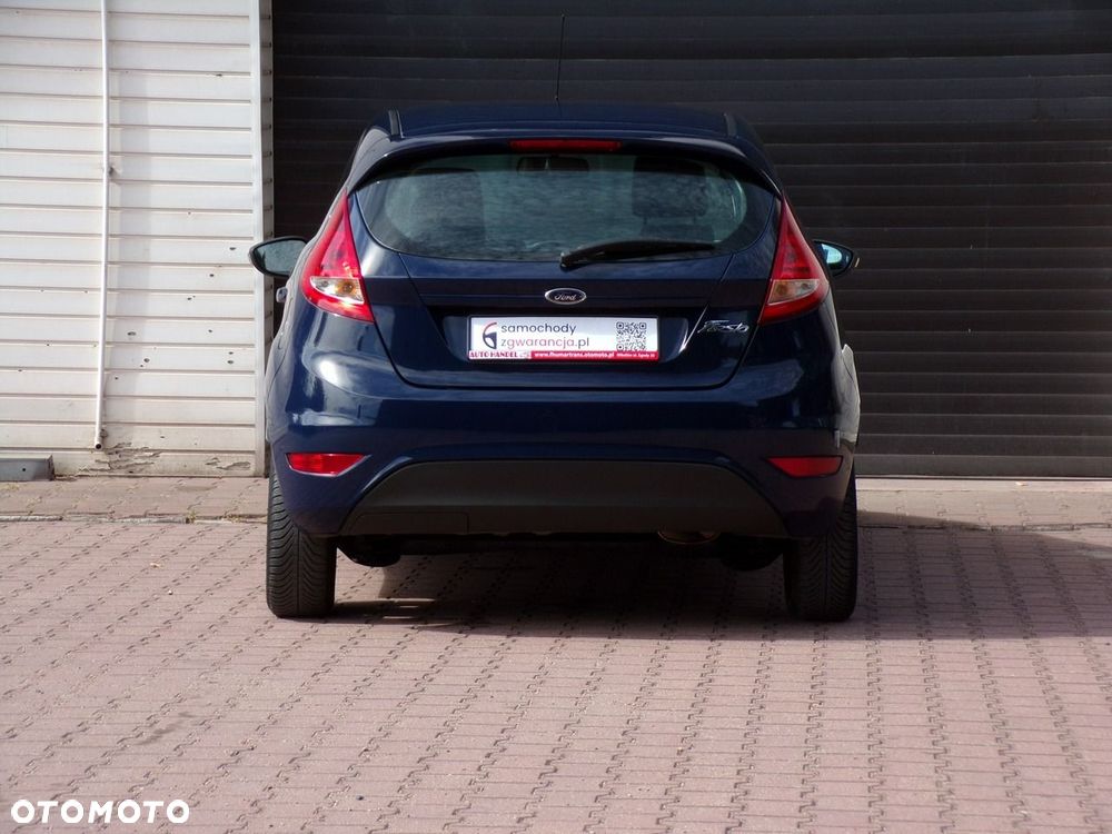 Ford Fiesta - 15