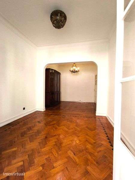 APARTAMENTO T2  - 88m² Com Terraço Privativo - BENFICA - Grande imagem: 4/12