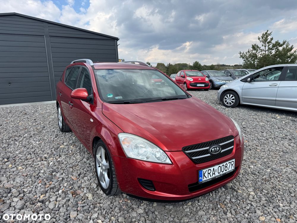 Kia Ceed 1.4 Comfort + - 6