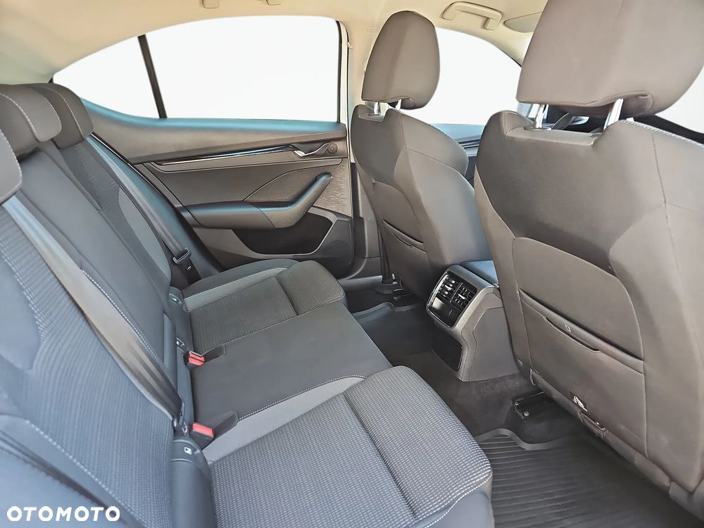 Skoda Octavia 1.5 TSI ACT Ambition - 12
