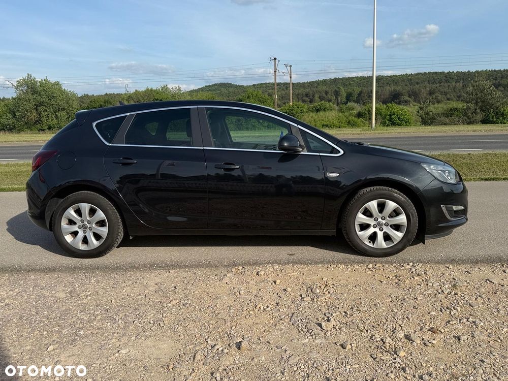 Opel Astra 1.4 Turbo Cosmo - 3