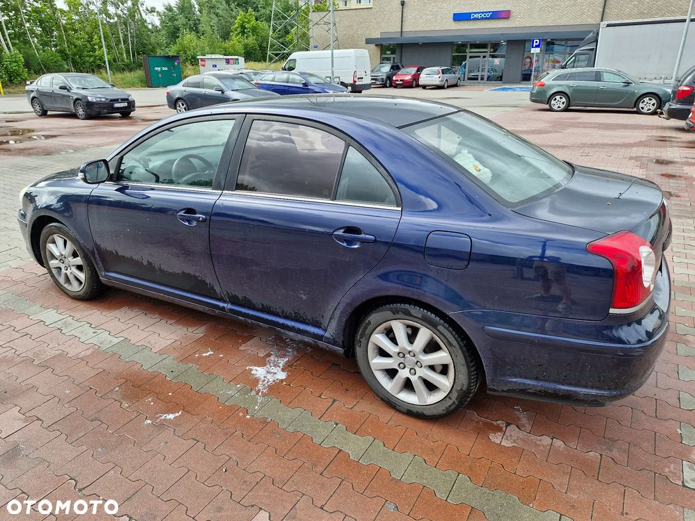 Toyota Avensis 2.0 D-4D - 4