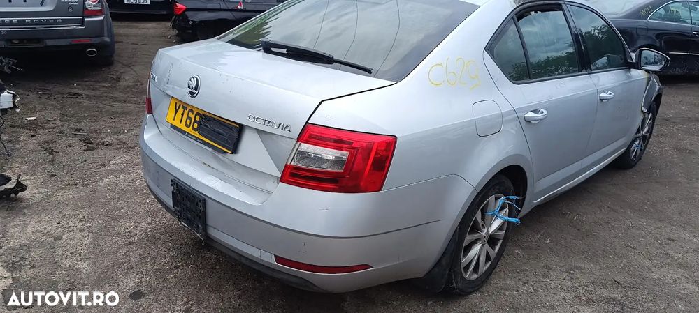 Dezmembrari / Dezmembrez Skoda Octavia 3 1.6 TDI DGTE cutie viteze manuala 5 trepte cod culoare LA7W - 6