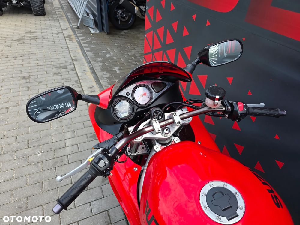 Suzuki SV - 16