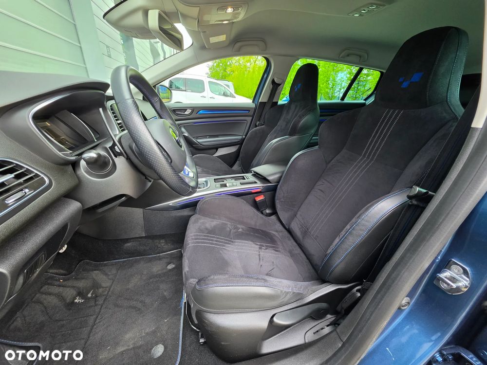 Renault Megane 1.6 TCe GT EDC - 6