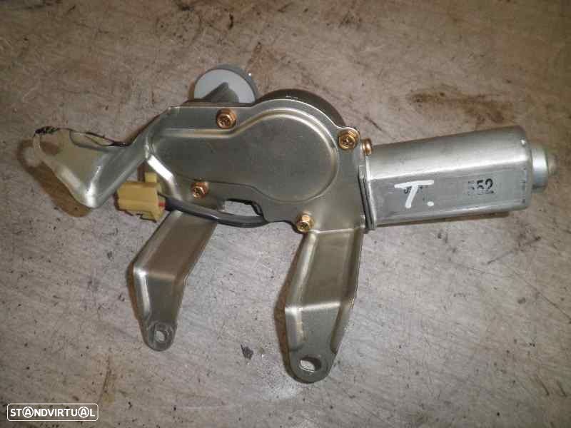 MOTOR LIMPA-VIDROS TRASEIRO KIA CARNIVAL I - 1