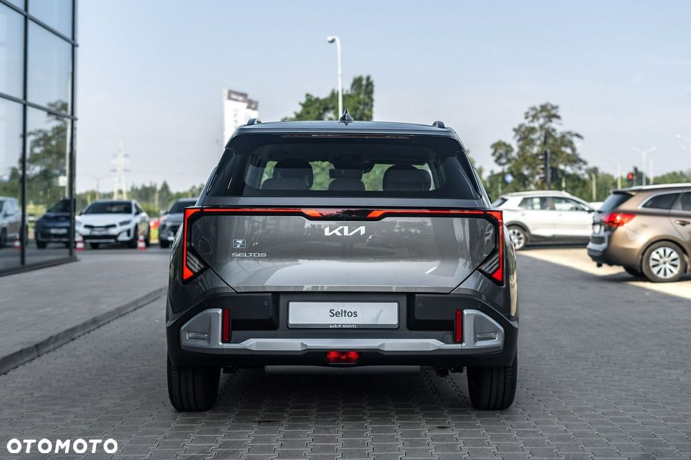 Kia Seltos - 6