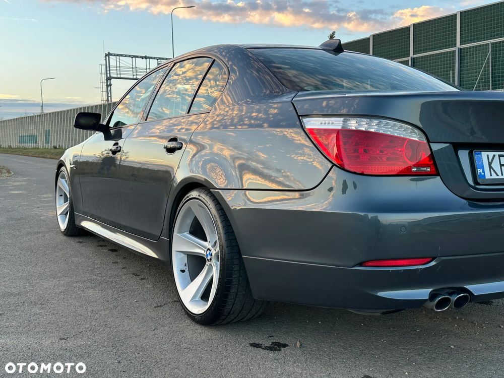 BMW Seria 5 - 18