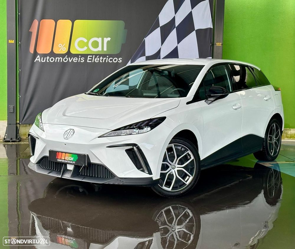 MG MG4 64 kWh Luxury - 1