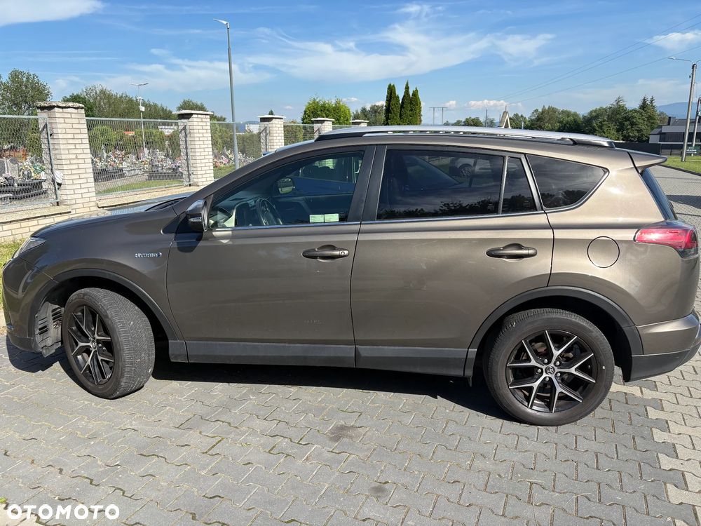 Toyota RAV4 Hybrid Prestige 4x4 - 8