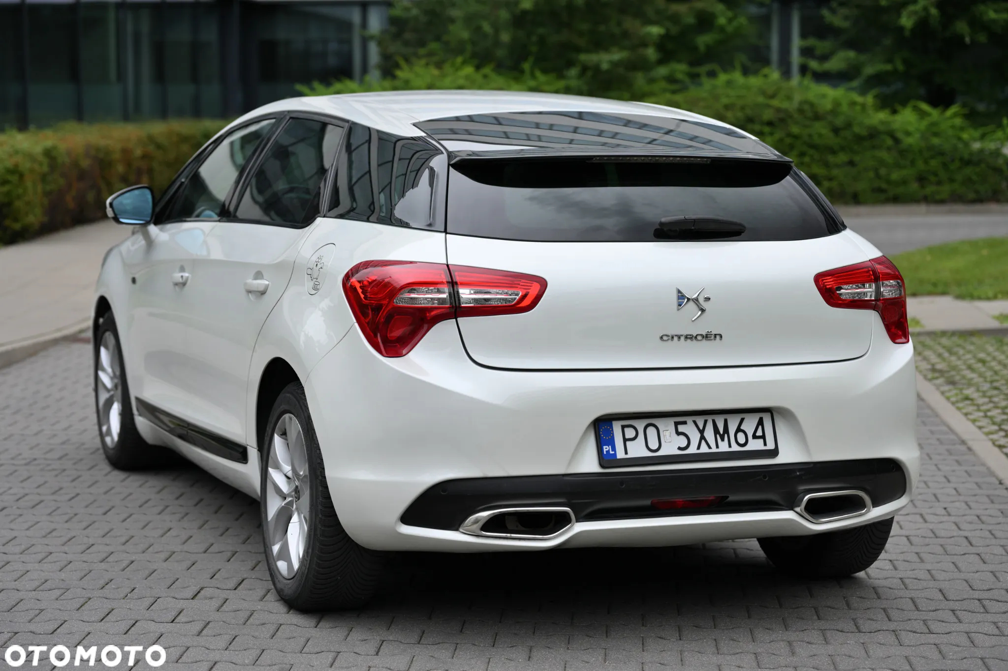 Citroën DS5 2.0 HDi Hybrid4 SoChic MCP - 27