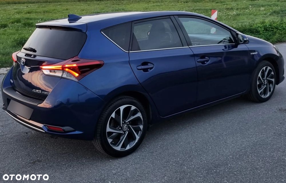 Toyota Auris 1.8 VVT-i Automatik Edition - 5