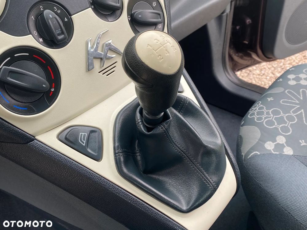 Ford KA 1.2 Start-Stopp-System Champions Edition - 29