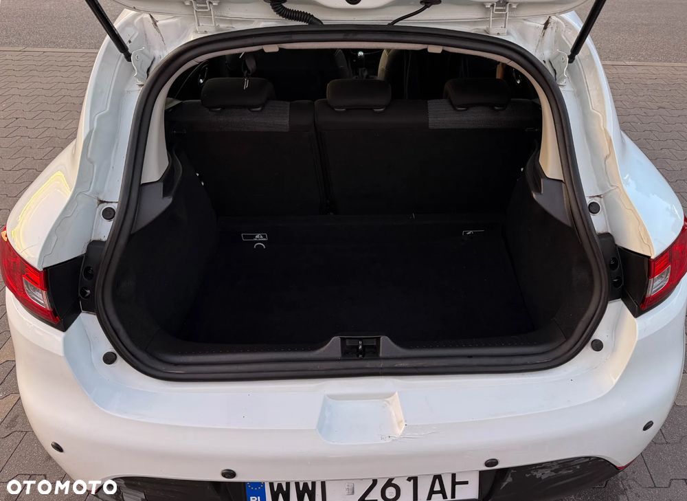 Renault Clio 1.2 16V Limited - 6