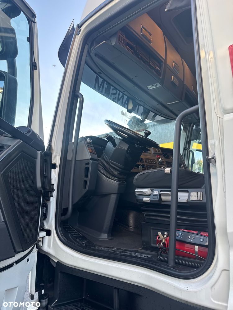 Renault T440 13 litrowa Volvo ! - 18