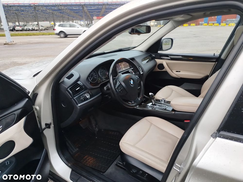BMW X3 xDrive28i - 5