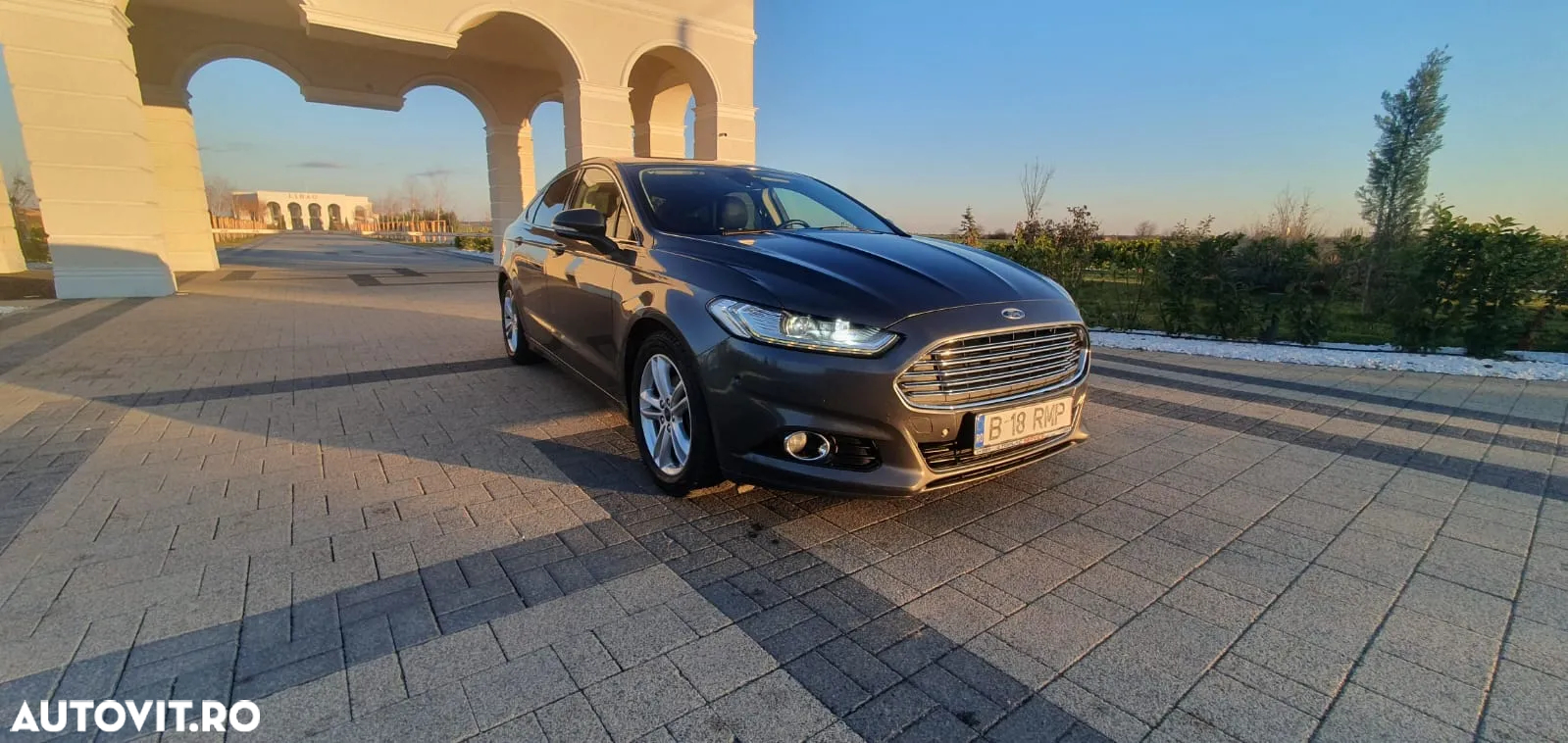 Ford Mondeo 2.0 TDCi Business - 6