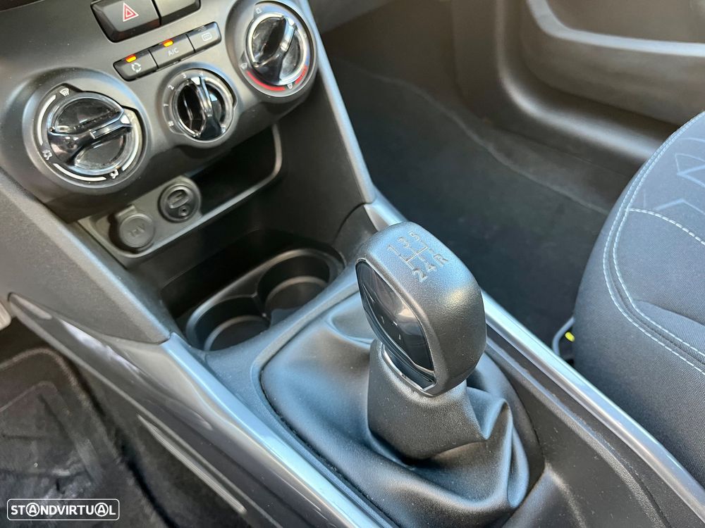 Peugeot 2008 - 43