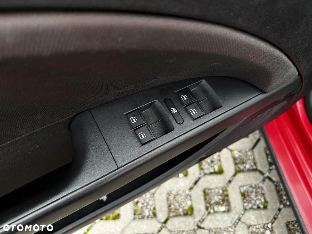 Seat Leon 1.6 Style - 11