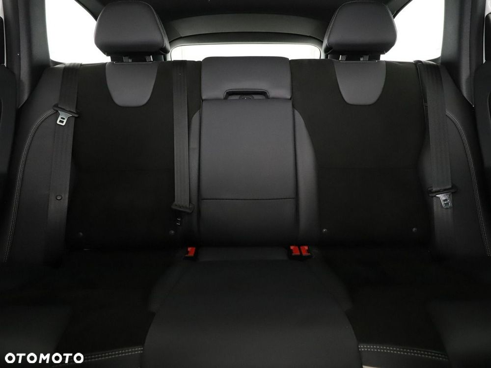 Volvo XC 60 D4 Momentum - 19