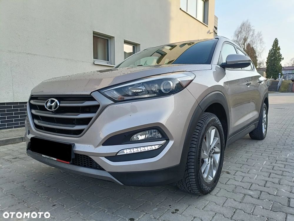 Hyundai Tucson blue 1.7 CRDi 2WD Passion Plus