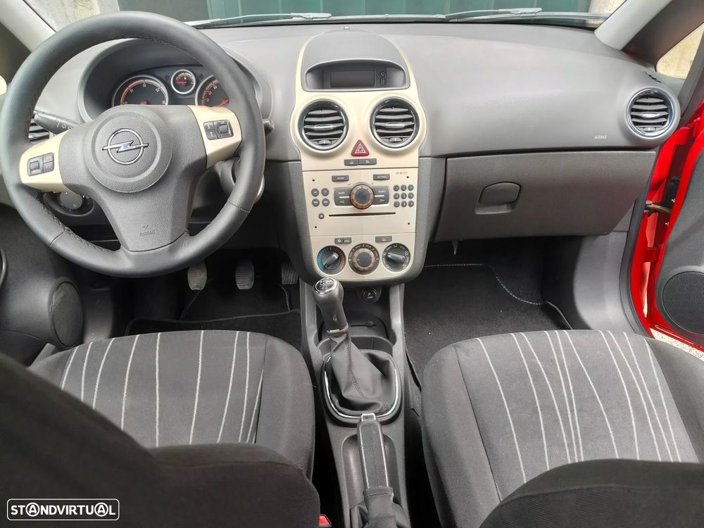 Opel Corsa 1.3 CDTi Enjoy EcoFLEX - 12