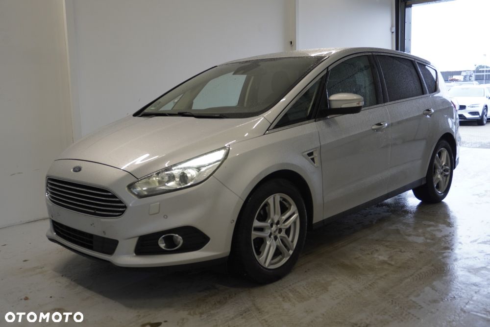 Ford S-Max 2.0 TDCi Titanium PowerShift