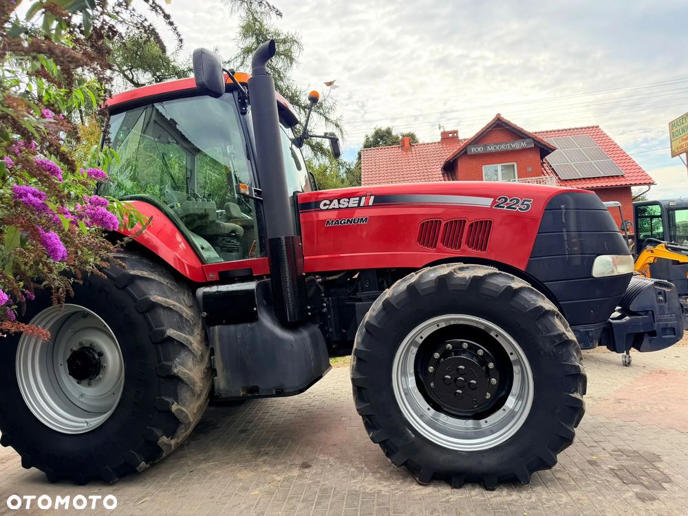 Case IH Magnum 225 - 2