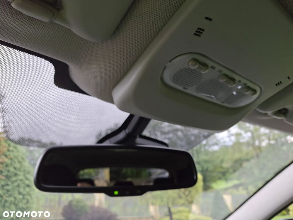 Nissan Qashqai 1.5 dCi Tekna - 22