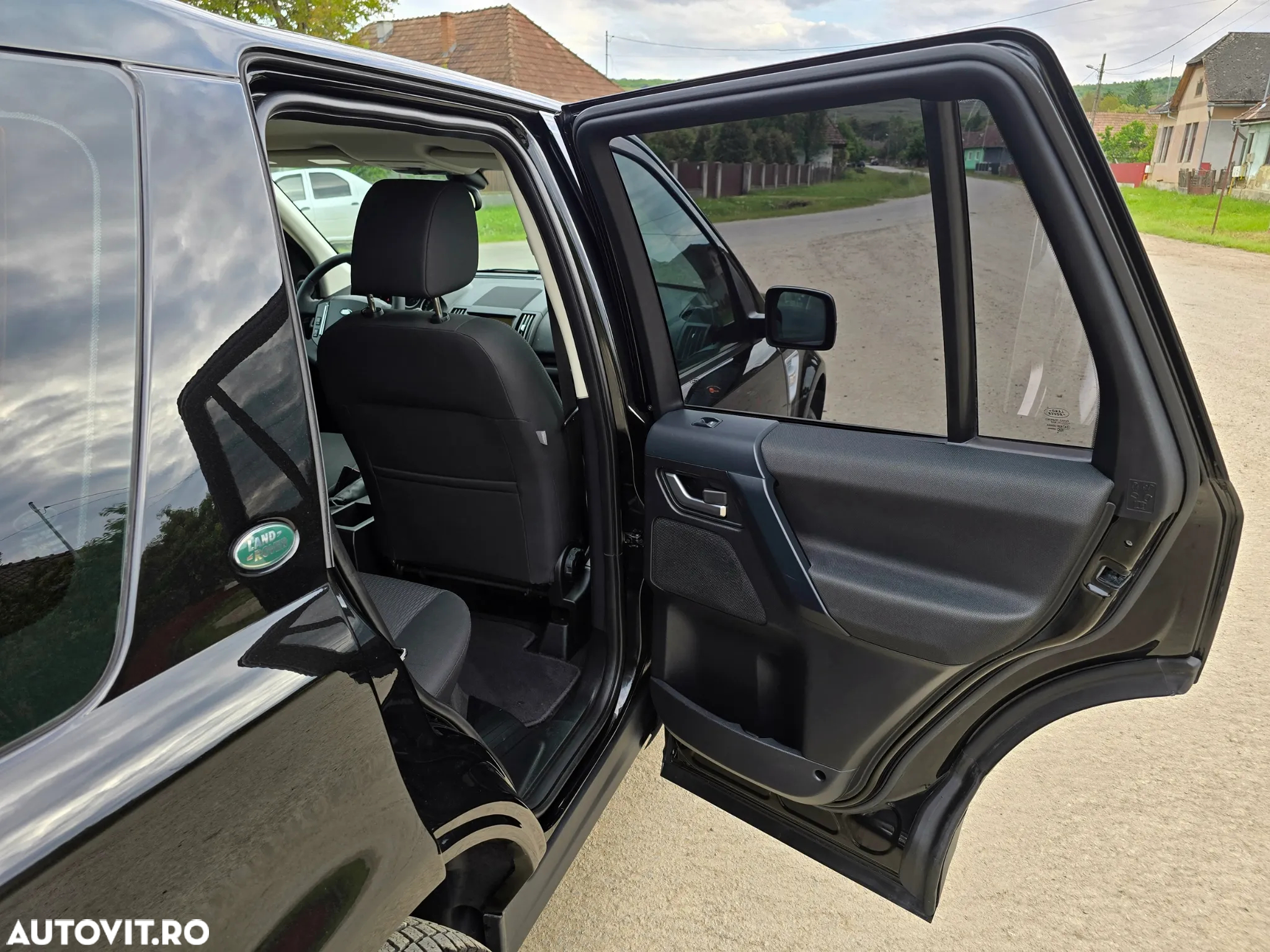 Land Rover Freelander 2 2.2 TD4 S - 32