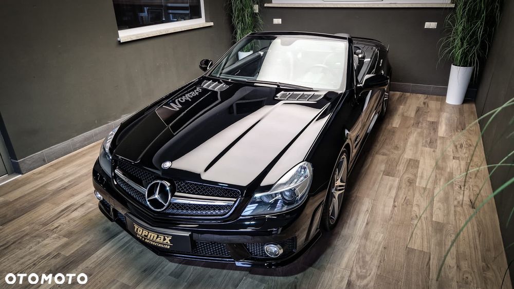 Mercedes-Benz SL 63 AMG SPEEDSHIFT MCT - 30