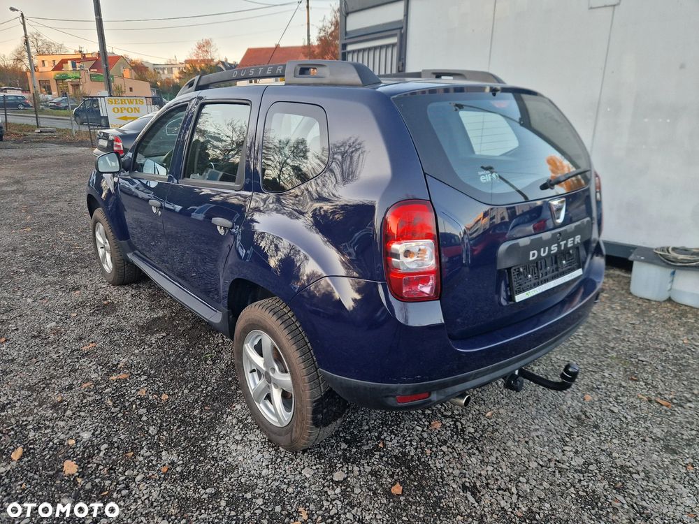 Dacia Duster 1.6 SCe Laureate S&S - 4