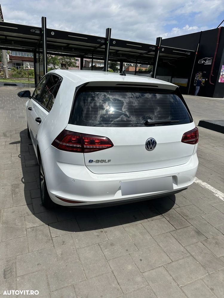 Volkswagen Golf e-Golf - 3