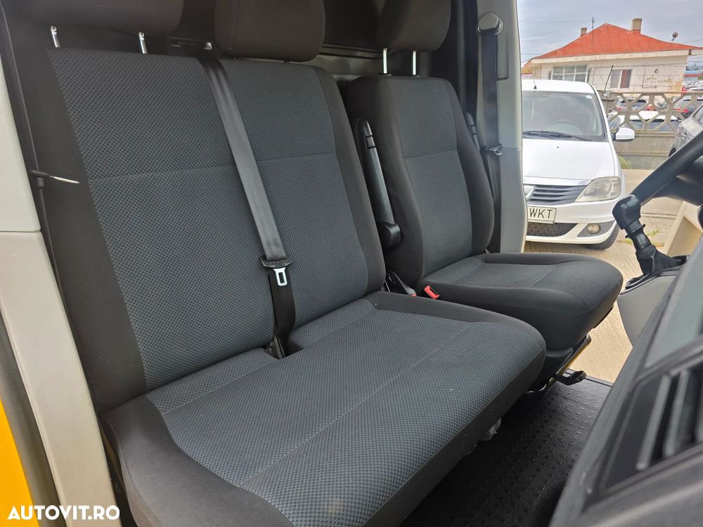 Volkswagen Transporter - 10