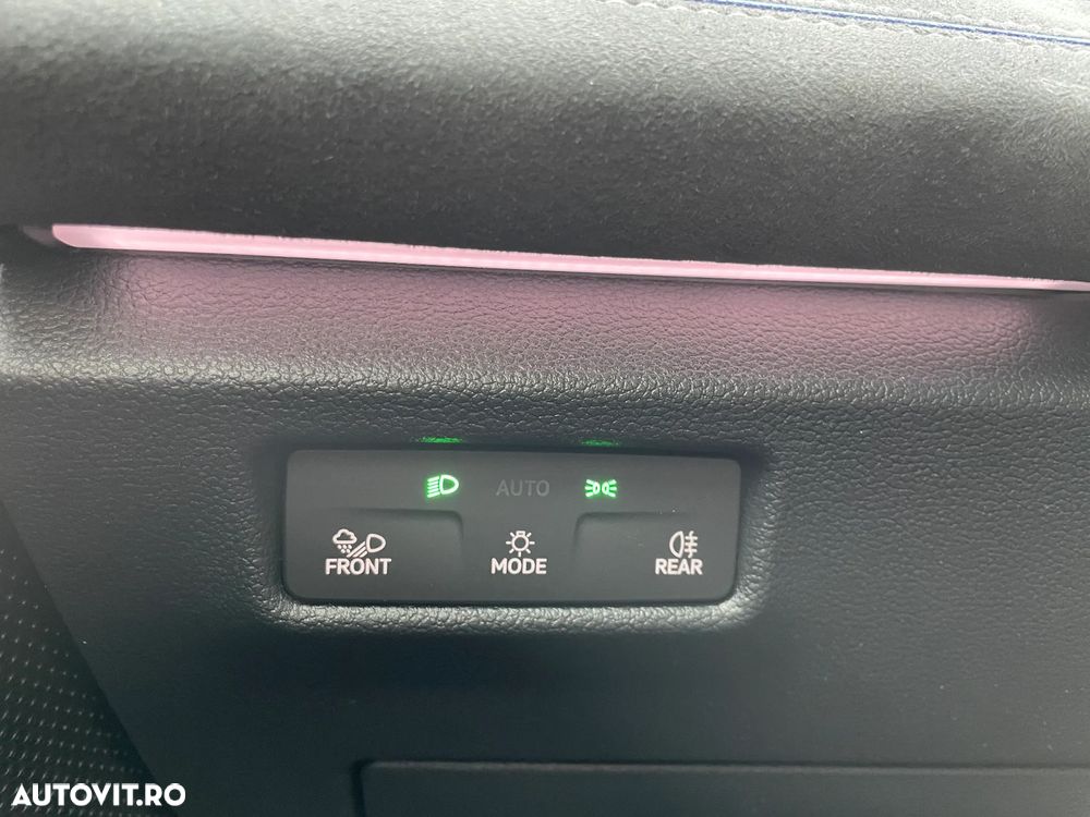 Volkswagen Tiguan - 28