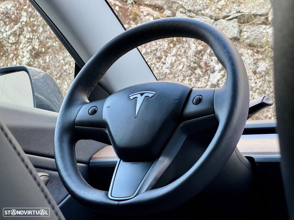 Tesla Model 3 Performance Dual Motor AWD - 34