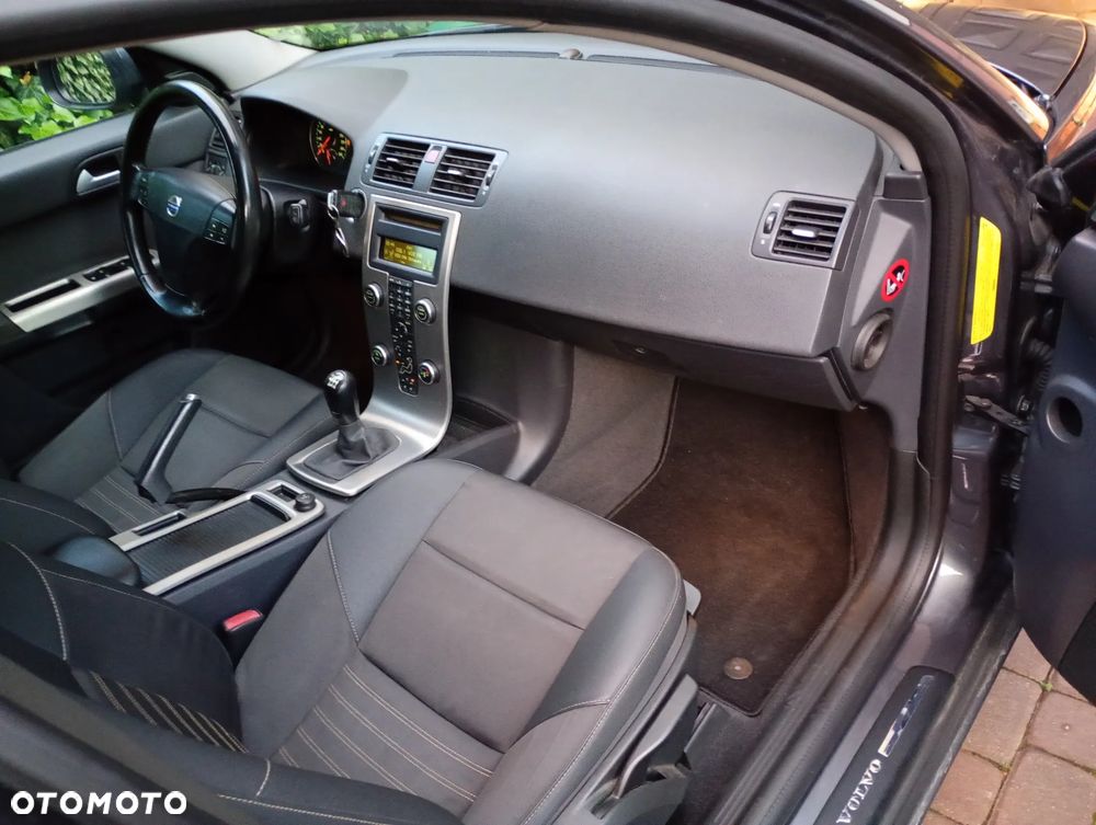 Volvo V50 2.0D R-Design Summum - 11