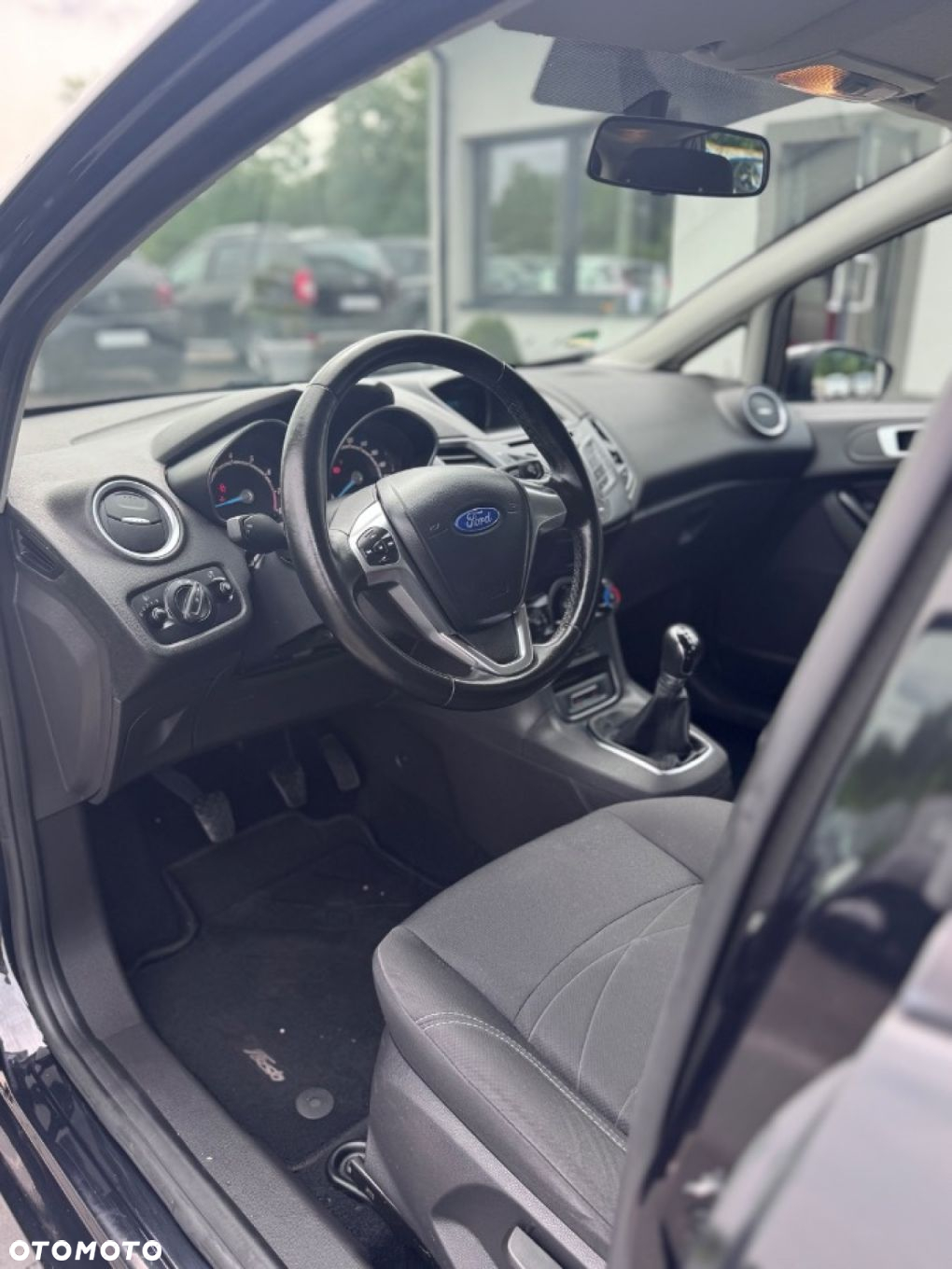 Ford Fiesta - 11