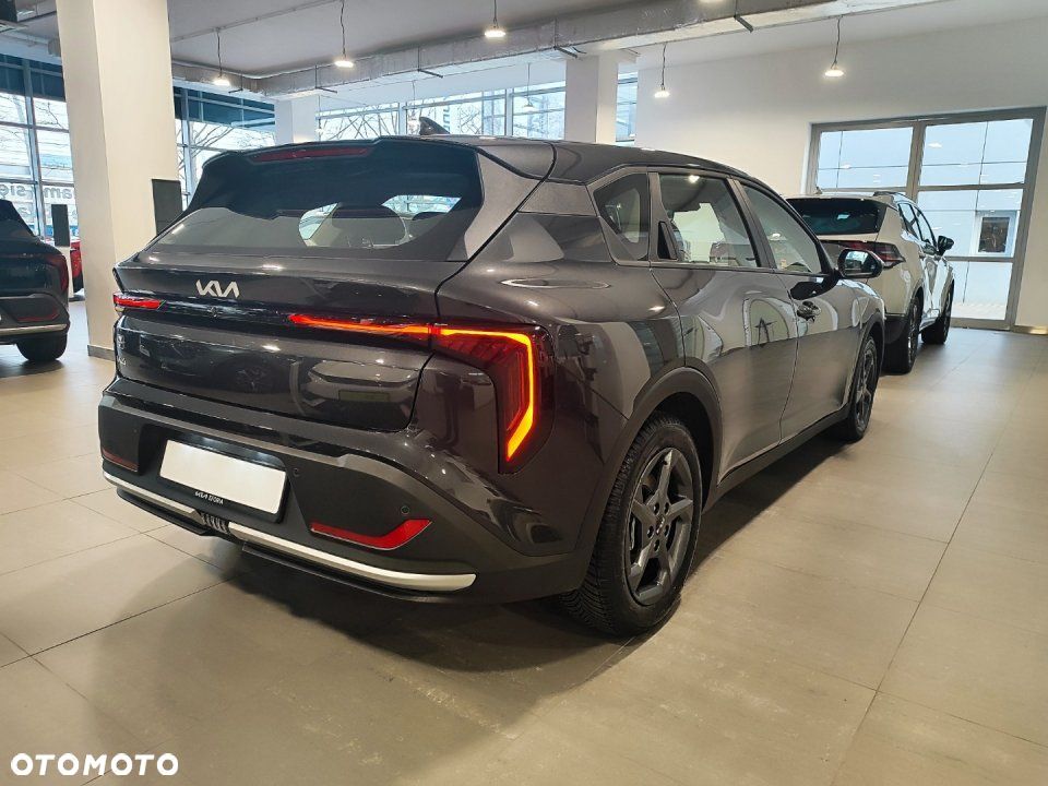 Kia K4 - 6