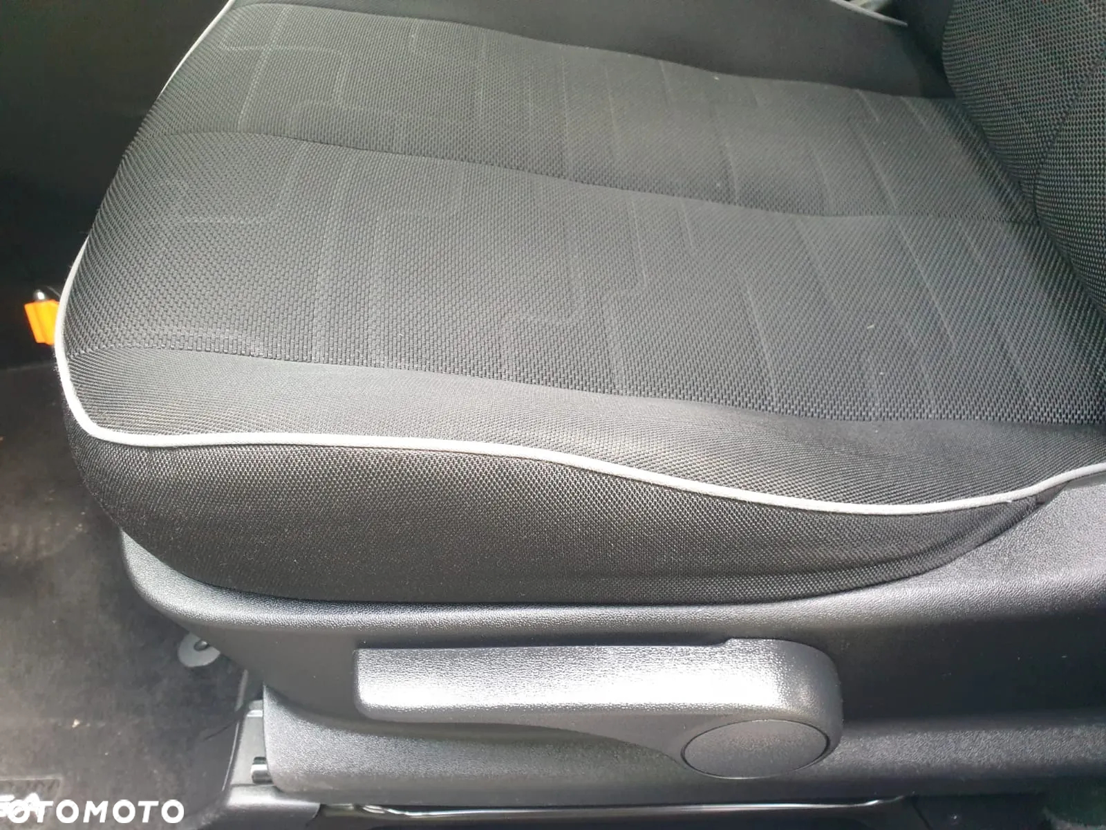 Kia Venga 1.4 CVVT Business Line - 21