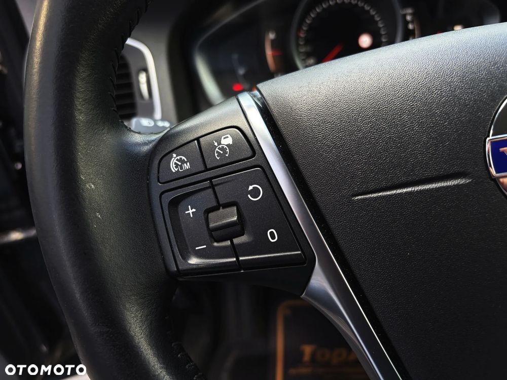 Volvo V60 Cross Country T5 Geartronic Summum - 24
