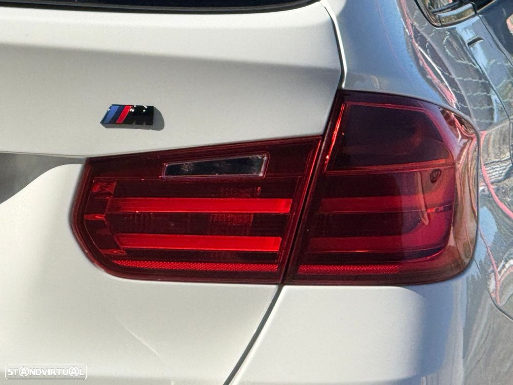 BMW 318 d Pack M - 42