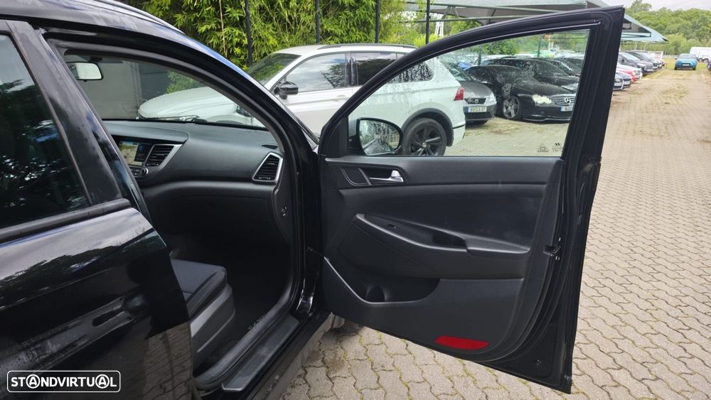 Hyundai Tucson 1.7 CRDi Premium - 7
