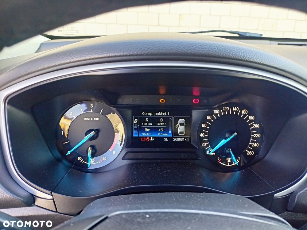 Ford Mondeo - 8