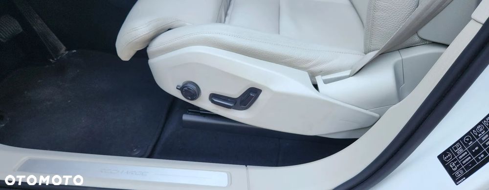 Volvo XC 60 - 5