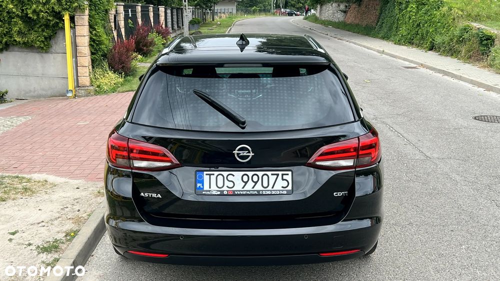 Opel Astra 1.6 CDTI Cosmo - 16