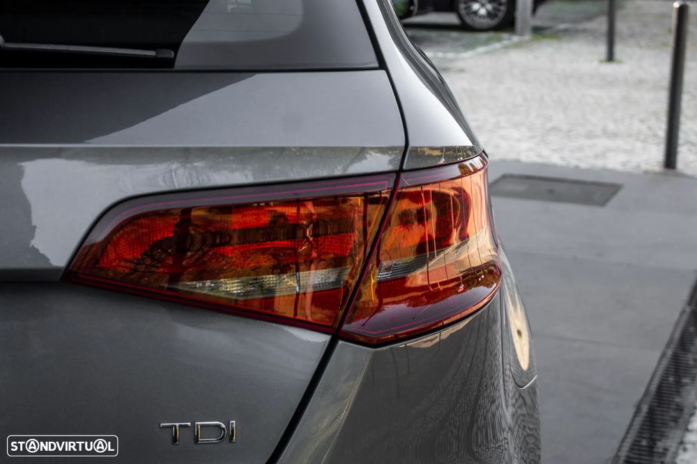 Audi A3 1.6 TDI Attraction - 11