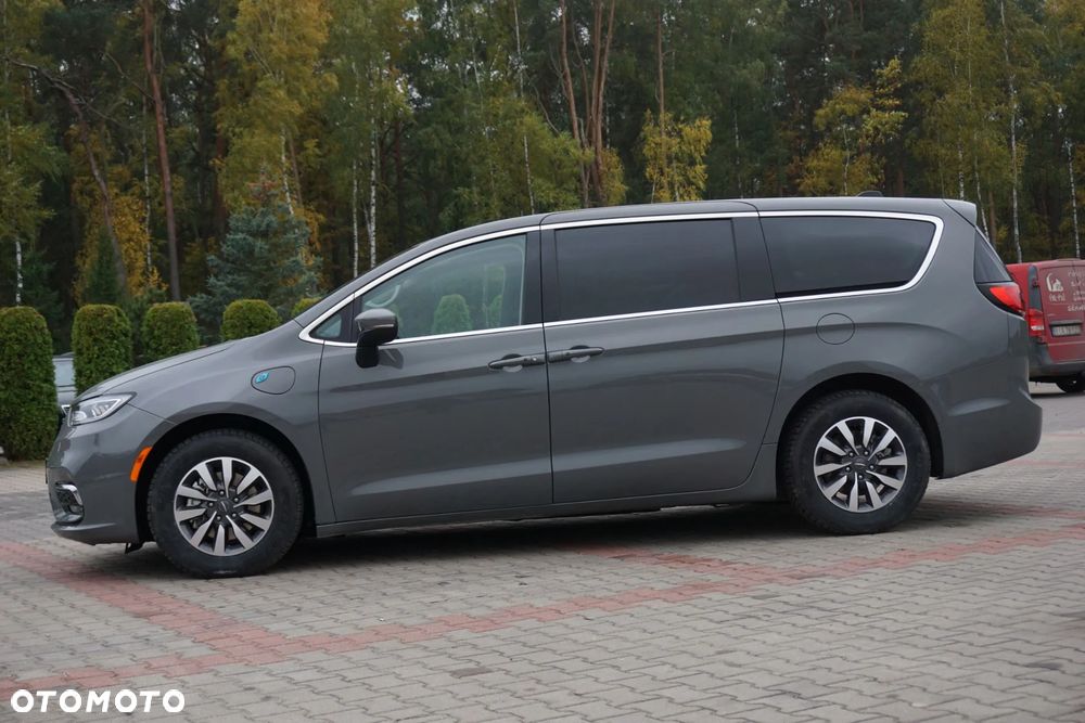 Chrysler Pacifica 2023 photo 5