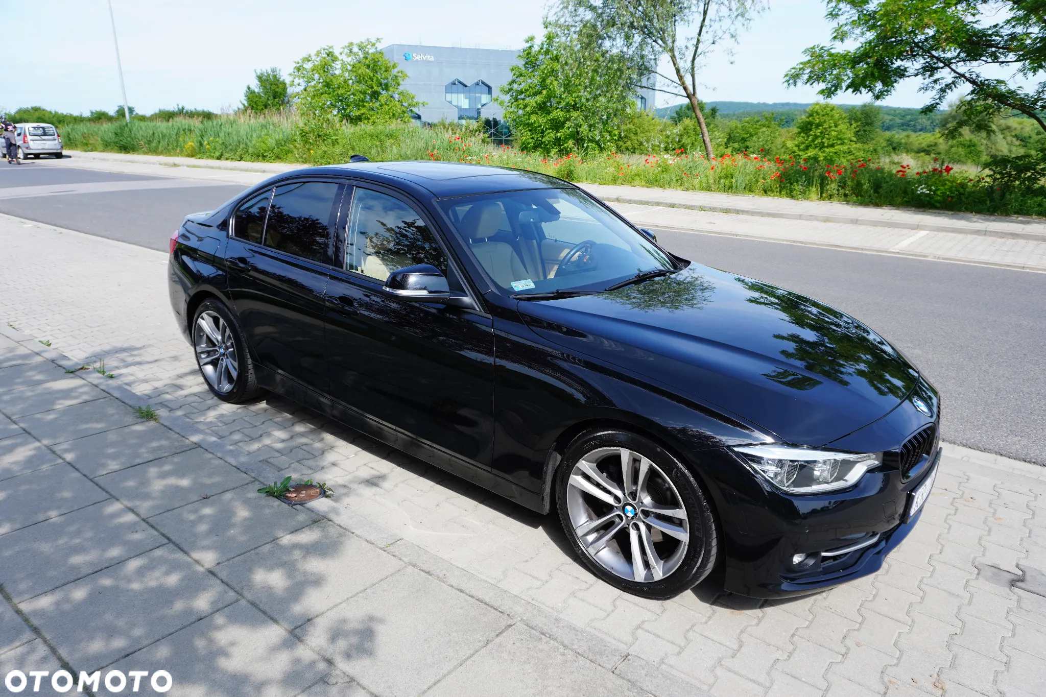 BMW Seria 3 328i Sport Line - 12