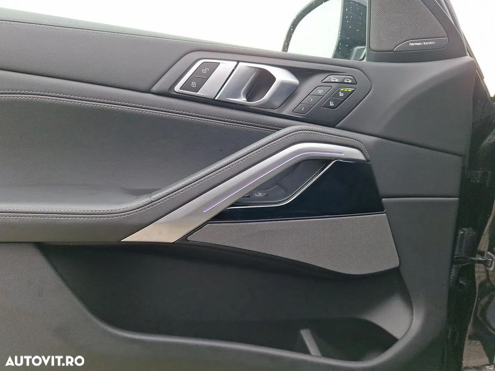 BMW X6 xDrive40d - 16